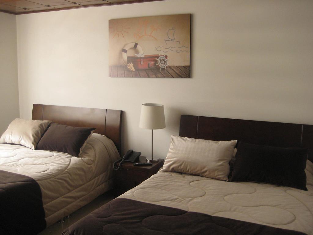 Hotel Casa Santa Marta بوغوتا الغرفة الصورة